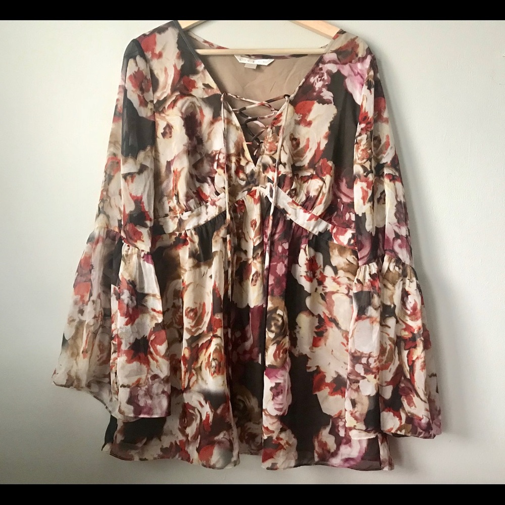 Boston Proper Floral Lace Up Blouse